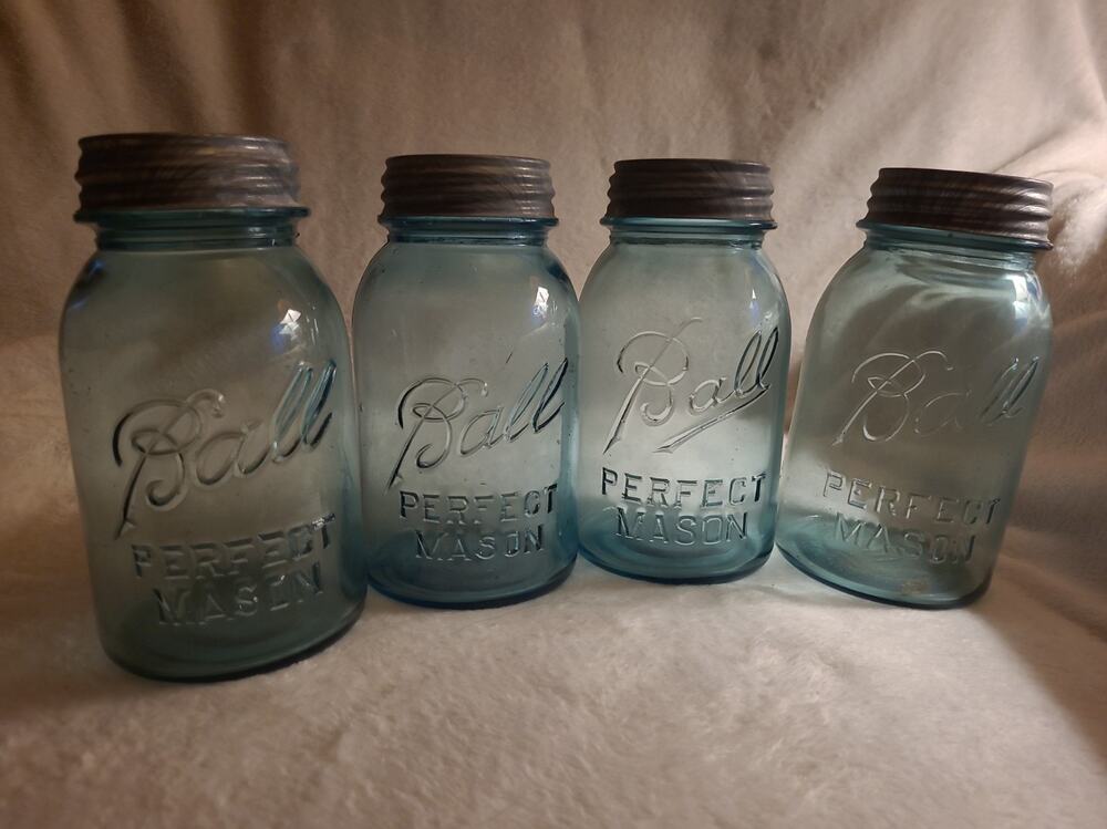 Pristine Lot/4 Antique Ball Perfect Mason Jars – 100% Original & Collector Grad
